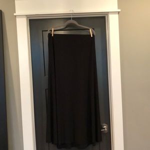 LulaRoe black maxi (2X)